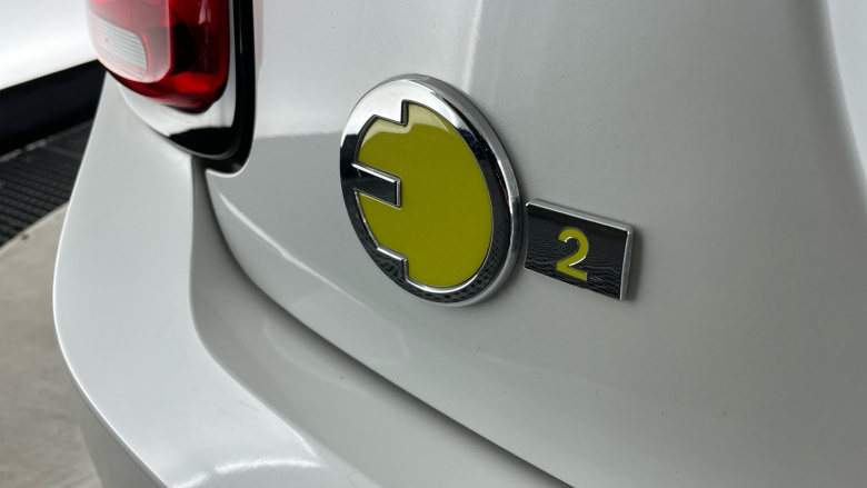 MINI Hatchback 135kW Cooper S Level 2 33kWh 3dr Auto Electric Hatchback